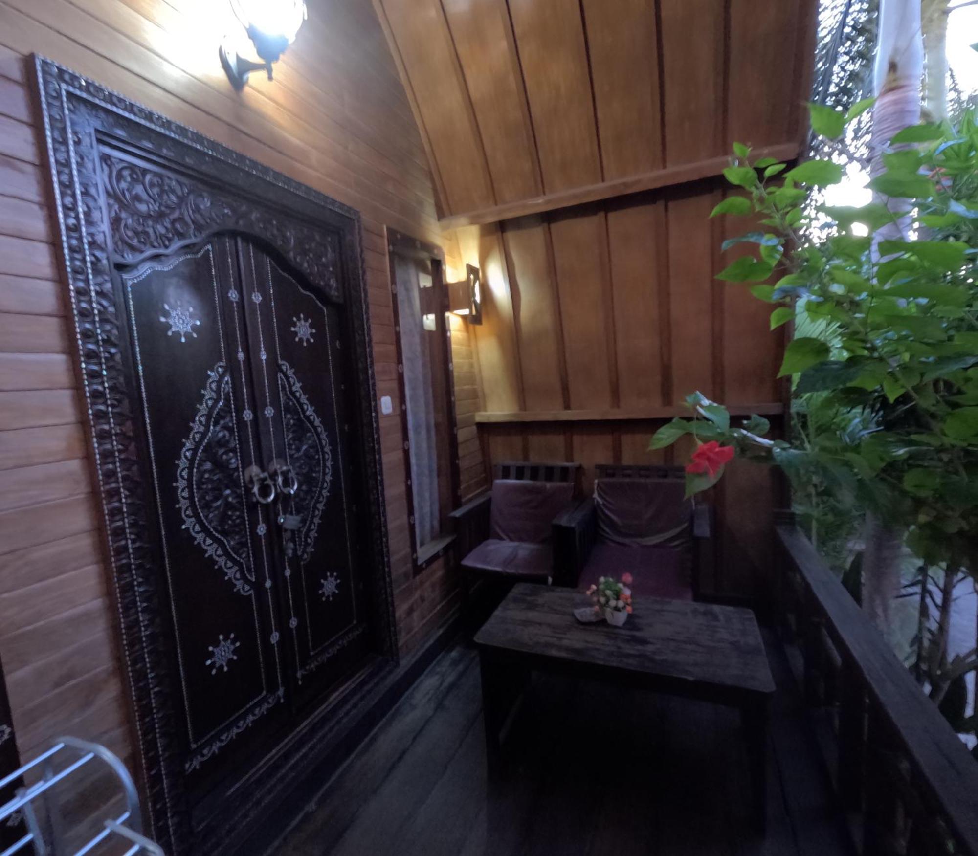 Banana Leaf Bungalow Gili Trawangan Buitenkant foto