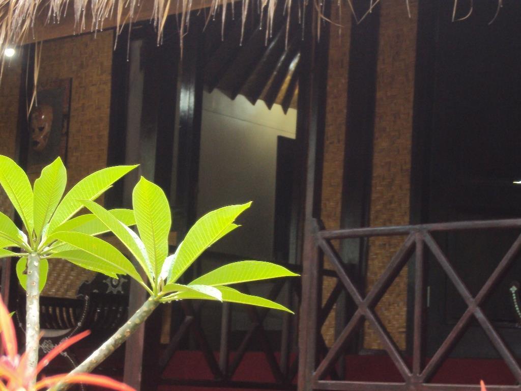 Banana Leaf Bungalow Hotel Gili Trawangan Buitenkant foto