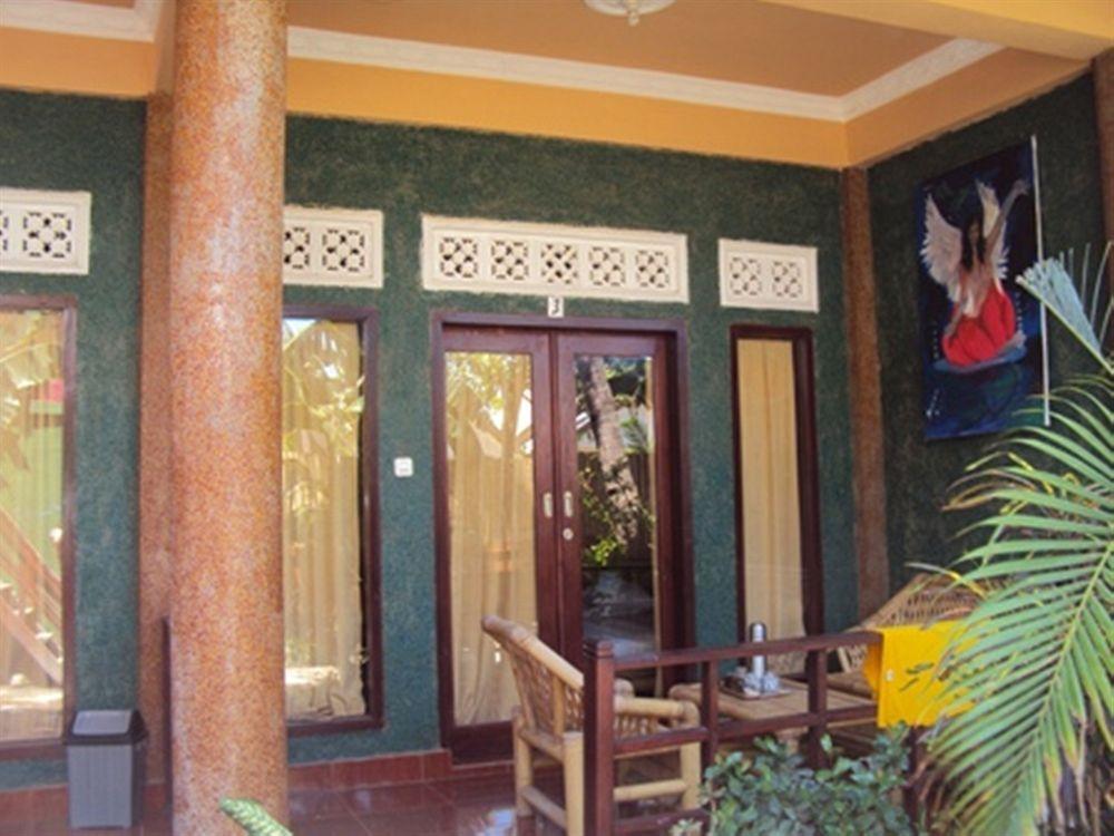 Banana Leaf Bungalow Hotel Gili Trawangan Buitenkant foto